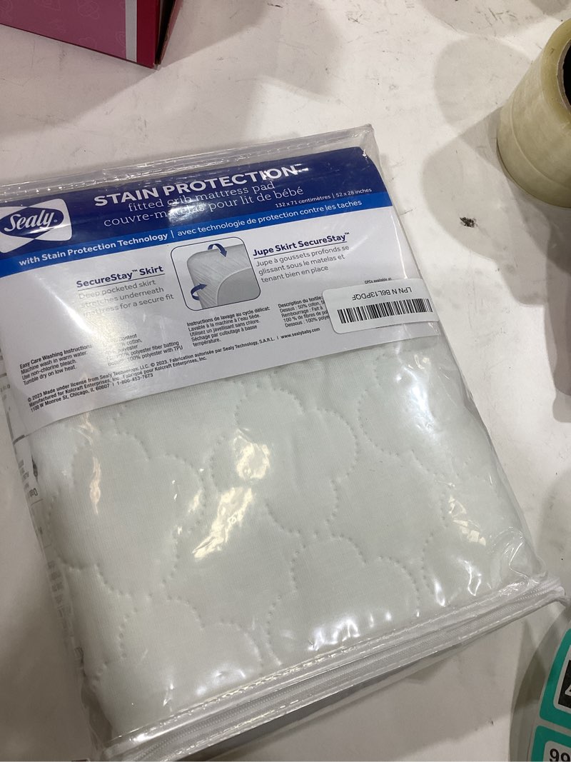 Condition photo showing Good Condition for Sealy Baby Stain Protection Waterproof Crib Mattress Protector – Noiseless Fitted Sheet Cover with Quilted Cotton-Blend Top for Comfort – Machine Washable and Easy-to-Clean Toddler Pad, 52 x 28, White Stain Protection Pack of 1