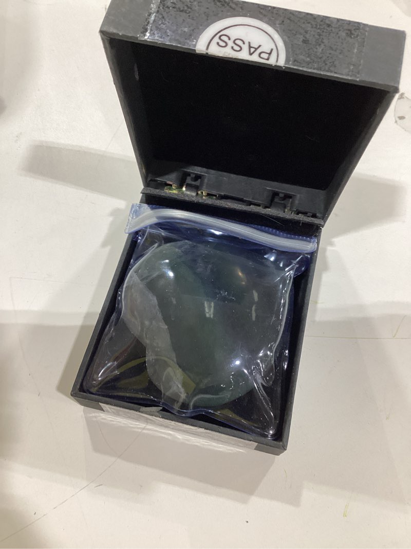 Condition photo showing New/Like New for SMQ 2.4 Inch Rainbow Fluorite Crystal Heart Shaped Worry Stone for Anxiety Hand Carved Polished Gemstone Love Pocket Palm Chakra Stones for Balancing Reiki Healing