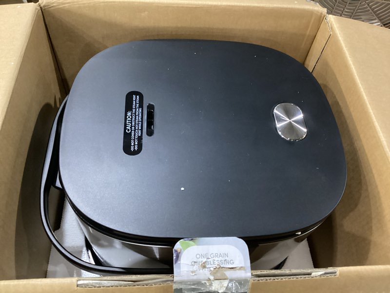 Condition photo showing As Is for aroma® 20-cup slow cook rice cooker and brown rice cooker with lift-out pot handles and silicone storage lid — pfas-free corecoat™ ceramic professional ceramic 10 cup uncooked, not tested