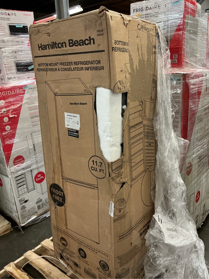 Condition photo showing Good Condition for Hamilton Beach 11.7-cu ft Standard-Depth 24-in Wide Bottom-Freezer