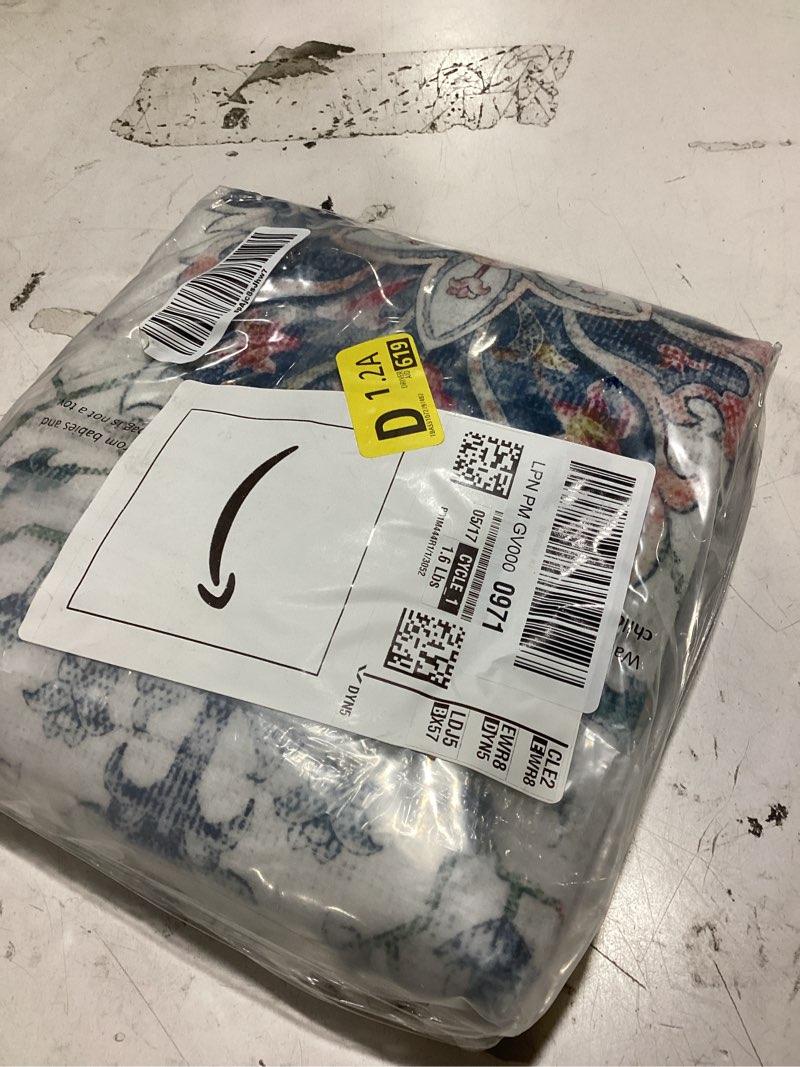 Condition photo showing As Is for releany area rugs small 2'x3' washable non-slip, floral vintage distress medallion carpet for kitchen entryway bathroom, green navy blue white red teal teal green/white/blue/navy/red 2' x 3' (rectangular)