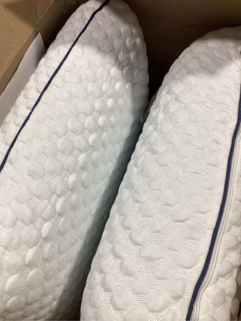 Condition photo showing Good Condition for Weekender Gel Memory Foam Pillow - Queen Size - 1-Pack - Medium Plush Feel - Neck and Shoulder Support - Side, Stomach, and Back Sleepers - Home, Hotel, & Hospital Essentials - CertiPur Certified Queen 1 Pack
