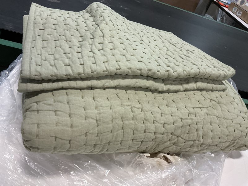 Condition photo showing Good Condition for quince, european linen cotton stitch quilt set 3 pieces queen