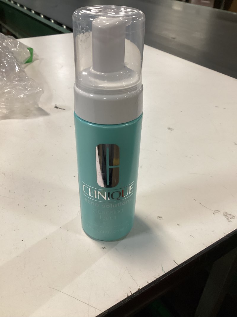 Condition photo showing As Is for Clinique Acne Solutions Daily Foam Cleanser With 1.5% Salicylic Acid For Very Dry to Oily Skin Types | Prevents Acne + Unclogs Pores 4.2 Fl Oz - Full Size