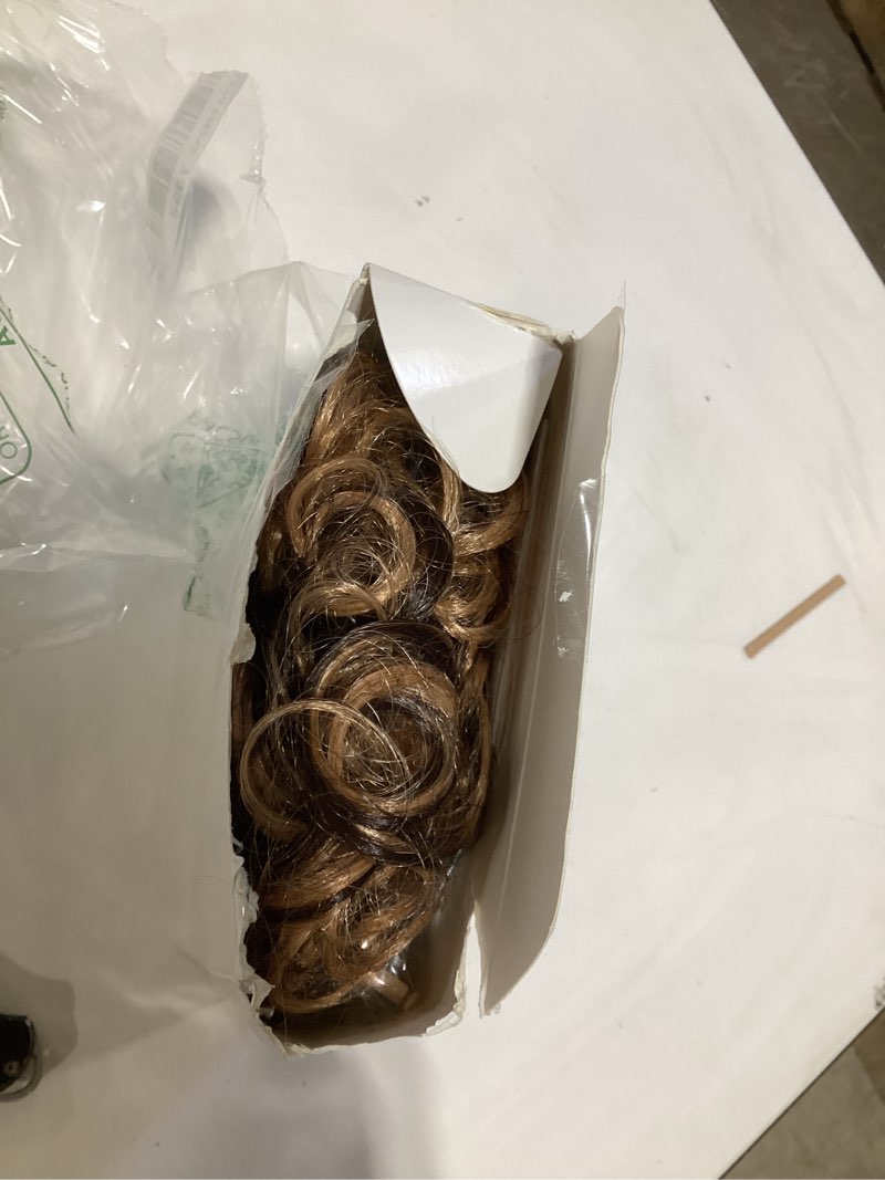 Condition photo showing Good Condition for 6pcs set 70s 80s disco wig with mustache glasses artificial wolf necklace golden chain short curly hair afro mens wig for 60s hippies costume cosplay halloween party (blonde mixed brown)