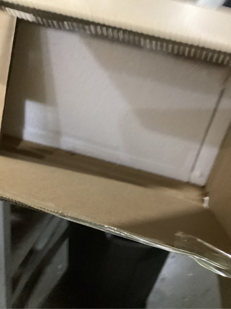 Condition photo showing Good Condition for Medicine Cabinet with Mirror, Wall-Mounted Bathroom Mirror with Storage, Lightweight, Adjustable Shelves, Reversible Door Installation, No Assembly Required, 16 x 24 Inch, White