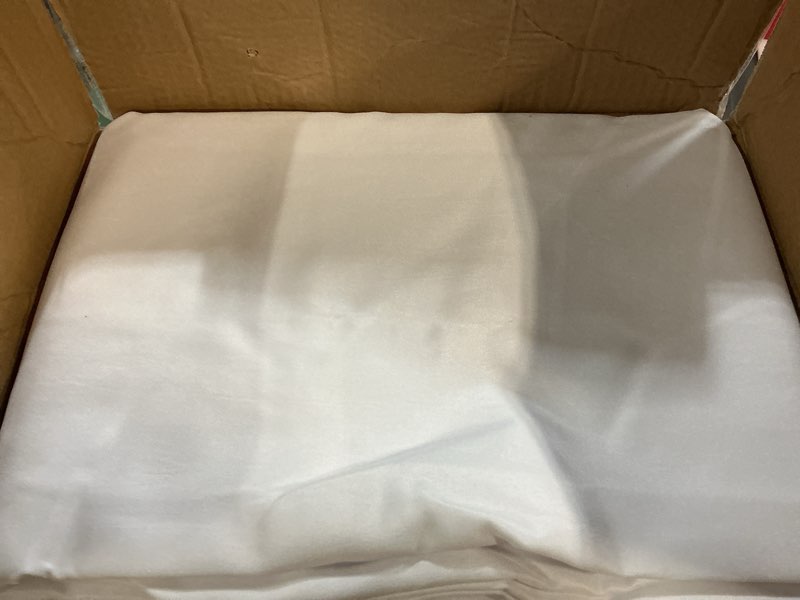 Condition photo showing Good Condition for sancua white table cloths rectangle, 8 pack 90x132 inch tablecoths rectangular for 6 foot tables - washable polyester fabric table cover for wedding, birthday party, banquet reception white 8pcs 90x132 inch rectangle