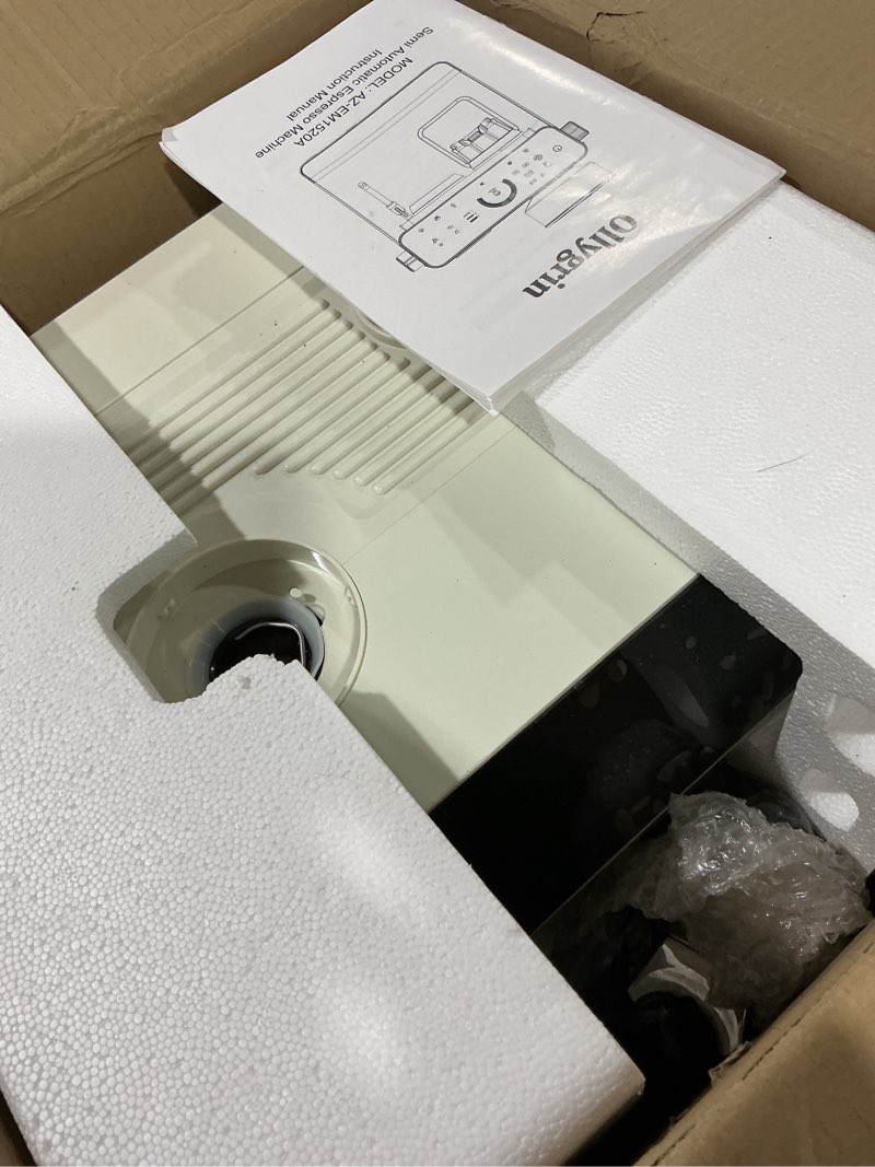 Condition photo showing Good Condition for 20 Bar Espresso Machine with Grinder, Espresso Maker with 19 Grinding Settings, Coffee Machine with Pressure Gauge, 94.7Oz Removable Water Tank for Latte & Cappuccino