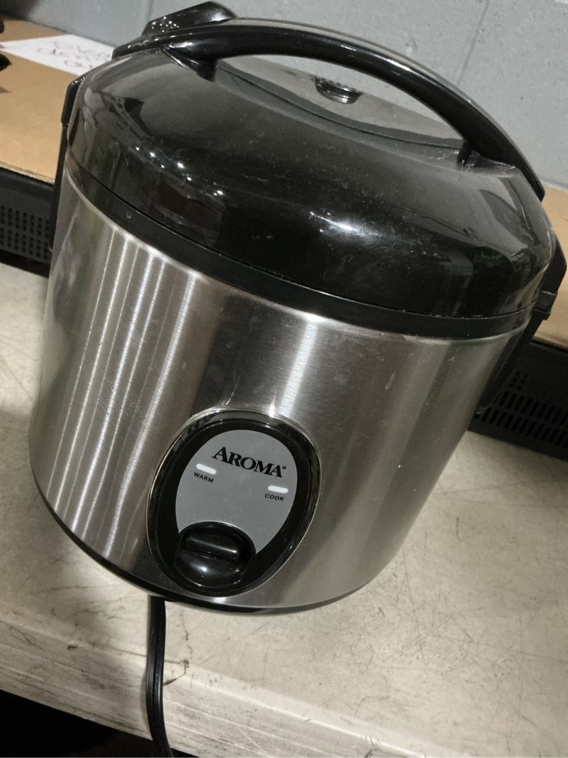 Condition photo showing As Is for similar to aroma housewares 1.5qt. rice & grain cooker (arc-363ngb),black,6-cup cooked / 3-cup uncooked black 1.5qt (3-cup uncooked / 6-cup cooked)