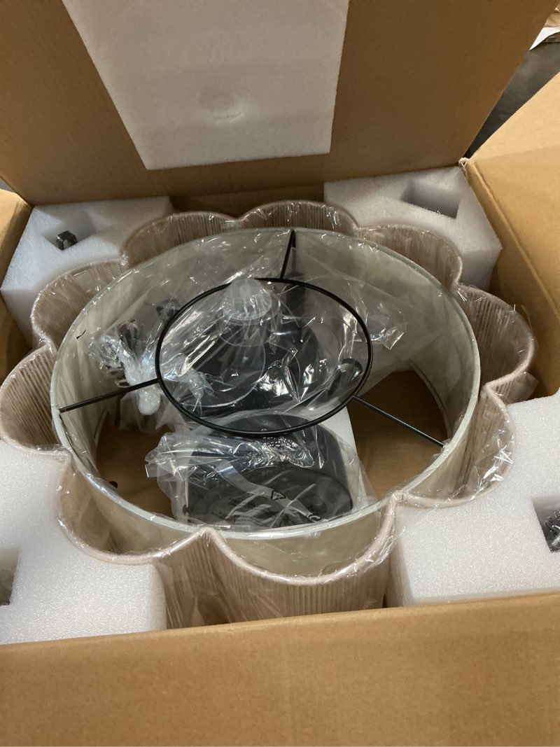 Condition photo showing Good Condition for Boho Farmhouse Chandelier Fan Handwoven Rattan Fandelier, Reversible 7-Blade Ceiling Fan with Adjustable Height, Soft Plum-Blossom Diffused Light – 3 Colors, 20'' Diameter(Elegant White)