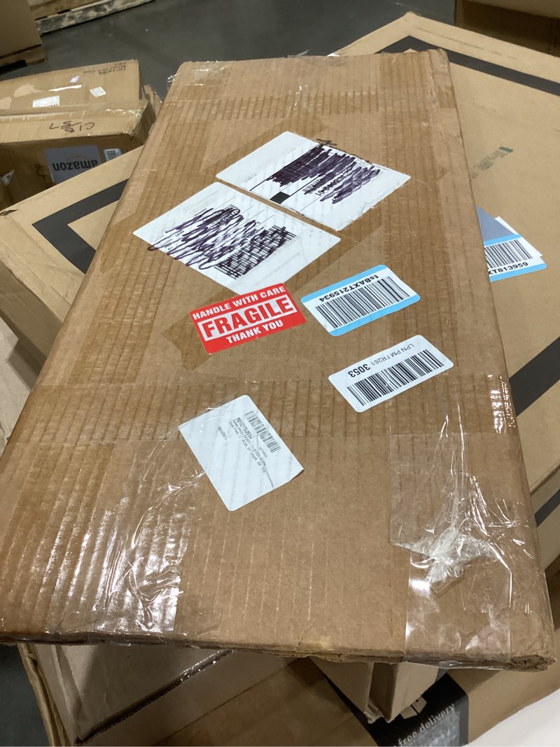 Condition photo showing Good Condition for cast acrylic sheet