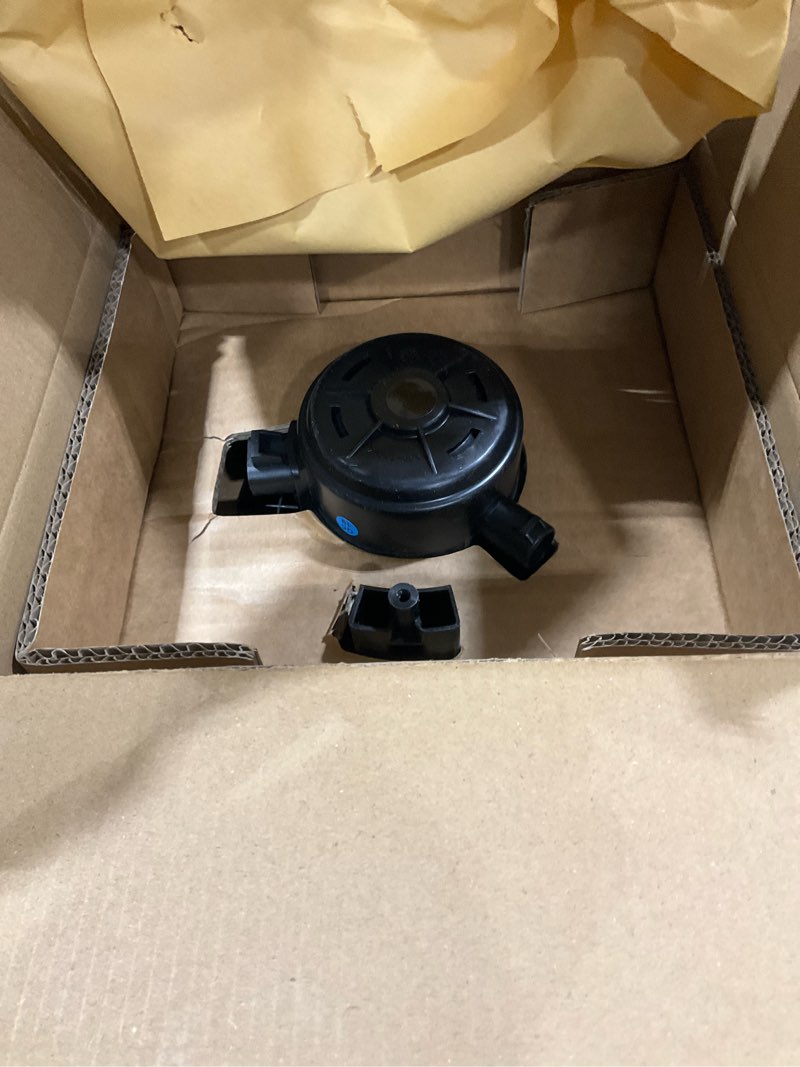 Condition photo showing Good Condition for cciyu ac blower motor fit for 2010-2014 chevy silverado 1500 2500 3500/gmc sierra 1500 2500 3500 hd/2013-2016 acadia/2010-2012 cadillac escalade ext/2013-2017 buick enclave/2017 acadia limited 700267