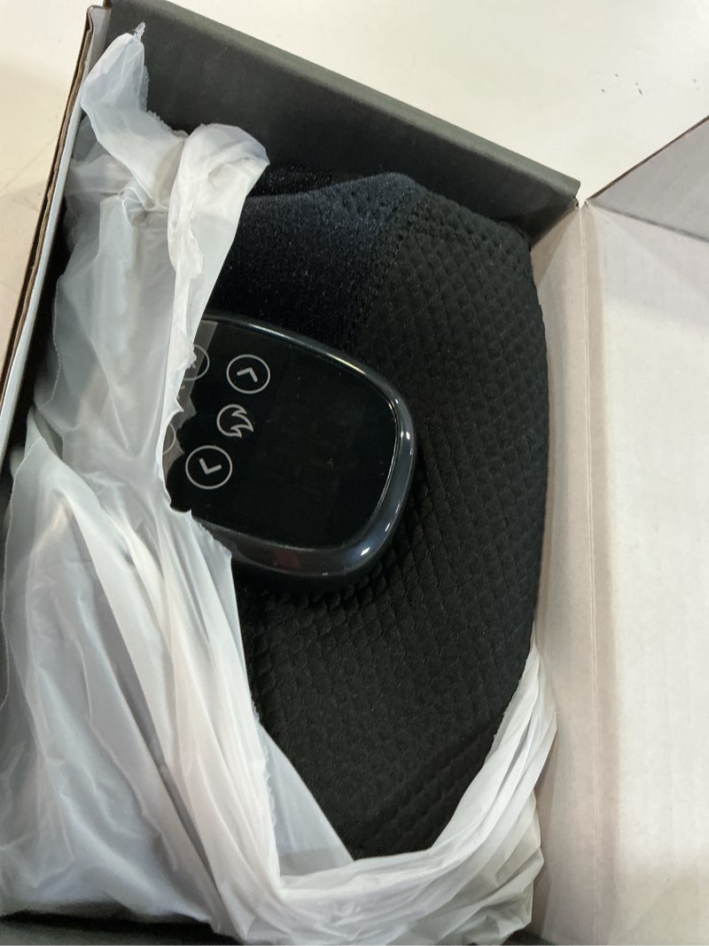 Condition photo showing Good Condition for seenew red light therapy for shoulder with heat massage, portable heated shoulder pad with rechargeable controller, red light therapy wrap with 216 beads 660nm & 850nm for men and women