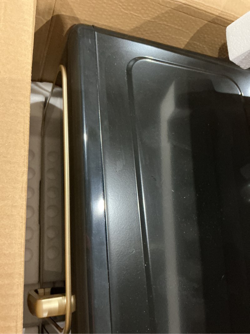 Condition photo showing Good Condition for frigidaire emw788retro 0.7 cu. ft. retro microwave, black-gold retro black