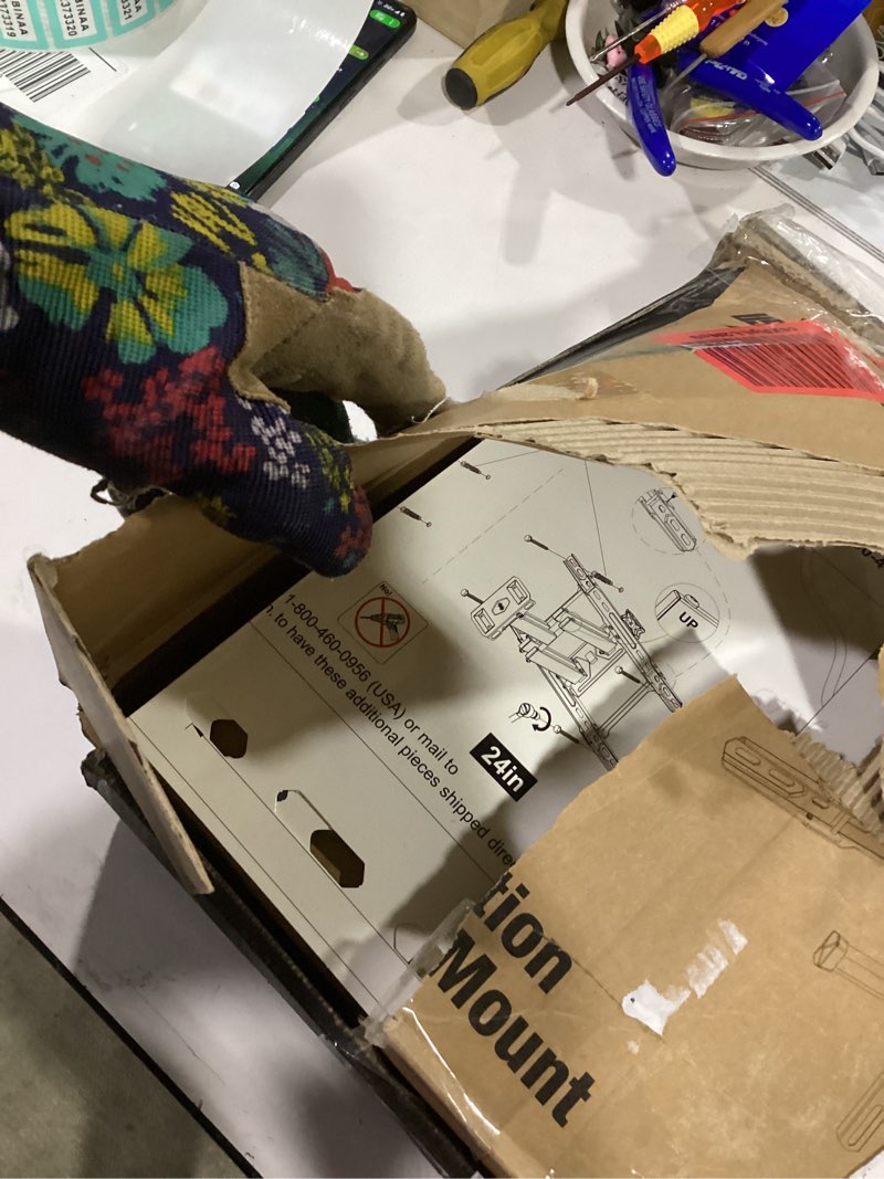 Condition photo showing New/Like New for USX MOUNT UL Listed TV Wall Mount for 42"-84" TVs up to 110lbs and 8"-24" Wood Studs, TV Mount with Tilt, Swivel & Extension, Wall Mounts Bracket with Dual Articulating Arms, Max VESA 600x400mm 42-84inch VESA 600*400 Dual Articulating Arms