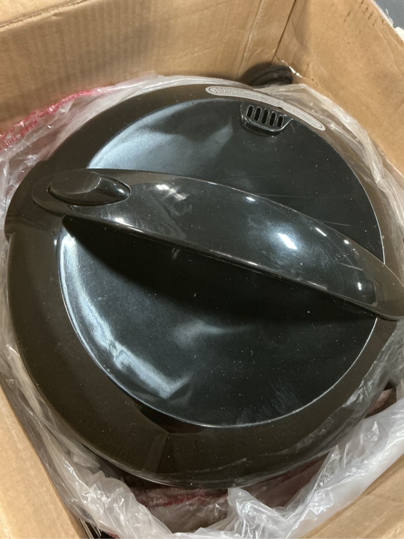 Condition photo showing As Is for Aroma Housewares Select Stainless Digital Rice & Grain Multicooker, Rice Cooker 4 Cup uncooked, (ARC-914SBDS)