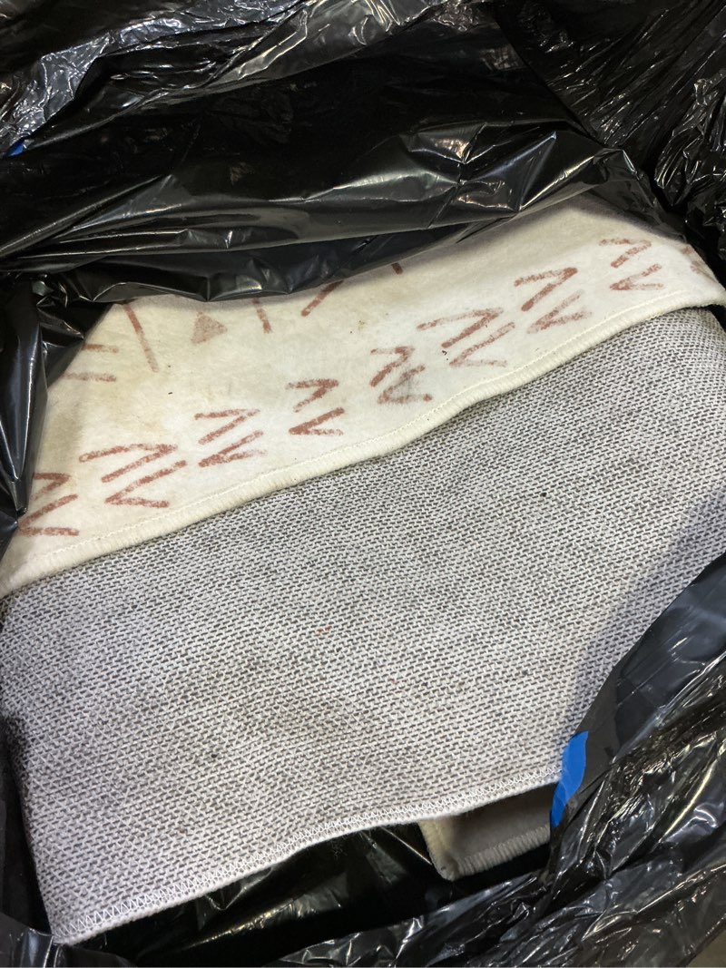 Condition photo showing As Is for VEVOR 5 x 8 ft Area Rug Large Washable Rug Non-Slip and Tear-Resistant Soft Carpet Pet & Child Friendly Modern Area Rugs Indoor Mat for Bedroom Office Living Room Kids Room Entryway Beige Beige 5' x 8' (Rectangular)