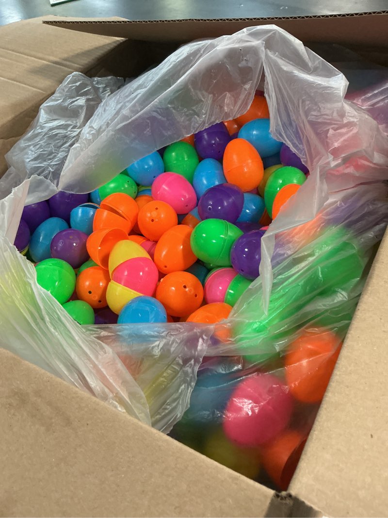 Condition photo showing Good Condition for abakuku 1000 pcs plastic easter eggs,2.35" assorted bright colors fillable easter eggs or easter hunt party favor basket stuffers filler classroom prize supplies decor