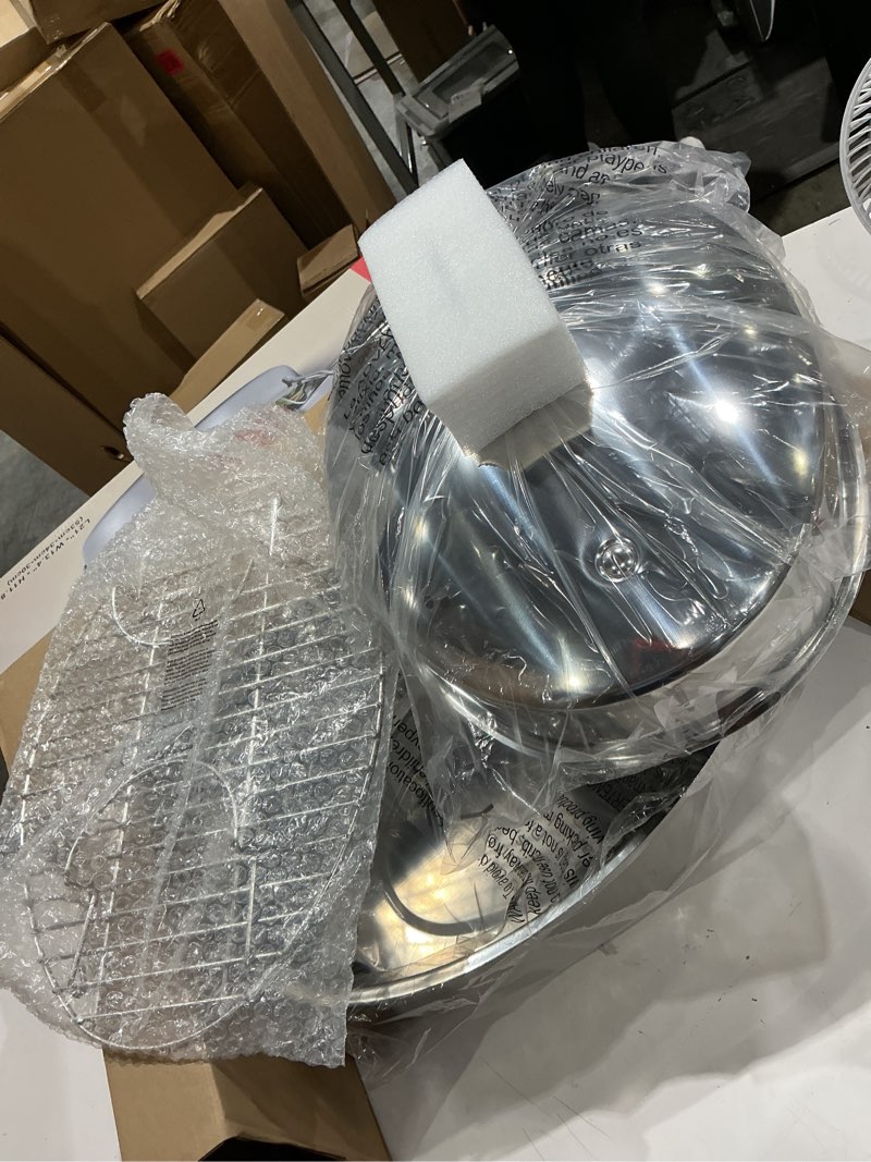 Condition photo showing Good Condition for large roasting pan with rack and lid, gifts for mom women wife, stainless steel large oval roaster, nonstick oven cookware for turkey chicken, 21 inch