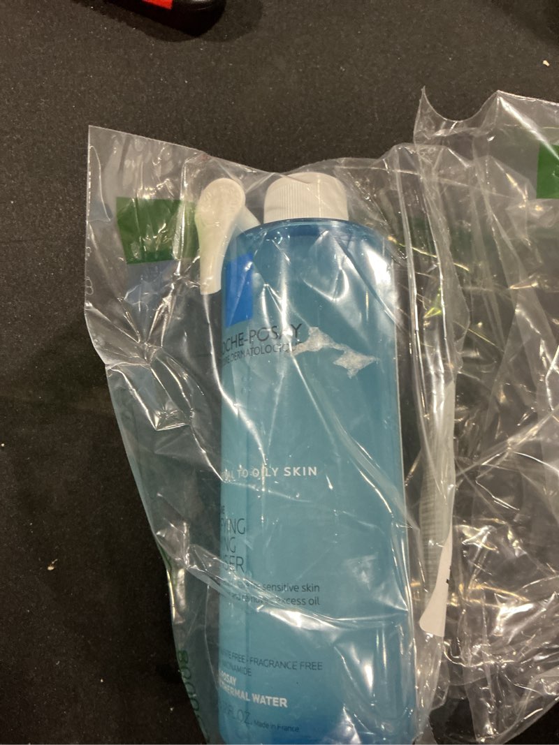 Condition photo showing As Is for La Roche-Posay Toleriane Purifying Foaming Facial Cleanser, Oil Free Face Wash for Women & Men with Niacinamide + Ceramides, Pore Cleanser Safe For Sensitive Skin, Won’t Dry Out Skin, Soap Free 13.52 Fl Oz (Pack of 1) 13.52 Fl Oz (Bottle)