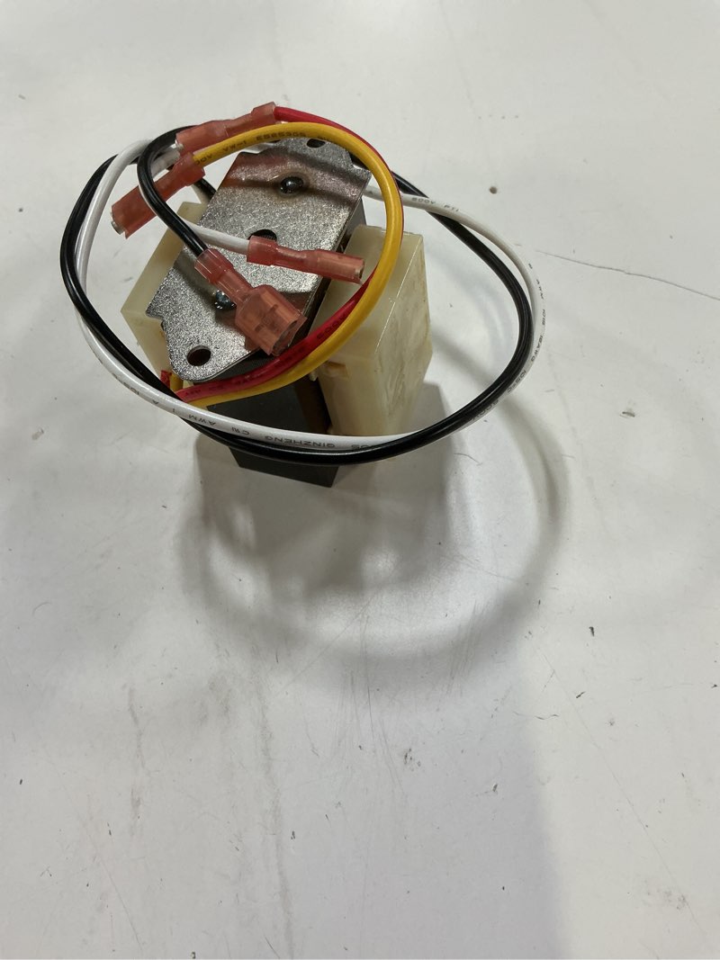 Condition photo showing As Is for 46-24124-06 rheem furnace 40va 24v/120v hvac transformer for basler electric be161640gdd 29m7101 tra