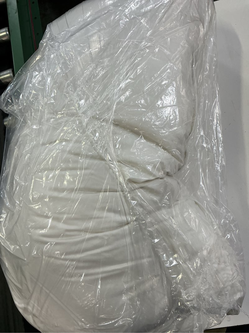 Condition photo showing Good Condition for luxe goose down pillow, king, medium