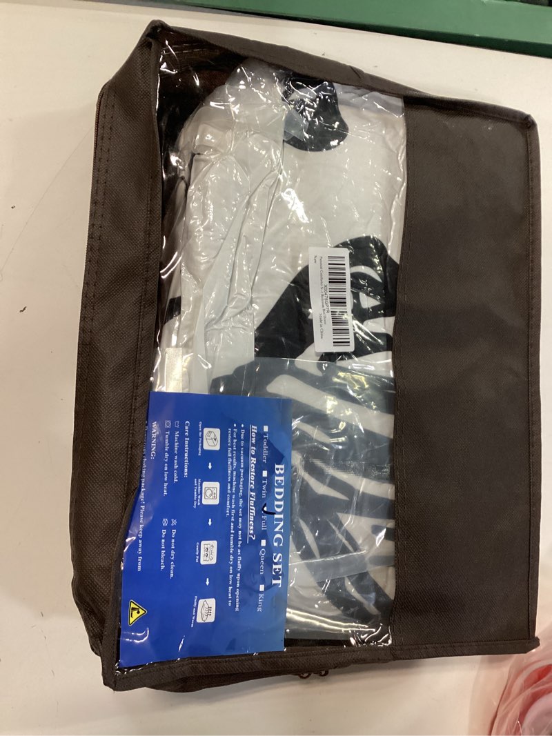 Condition photo showing New/Like New for Comforter Set Full Size, African Soft 3 Pcs Bedding for Kids and Adults, Tribal Patchwork Abstract Comforter Set with Pillowcase, for Bedroom Bed Decor Full (Similar To Stock Photo) 