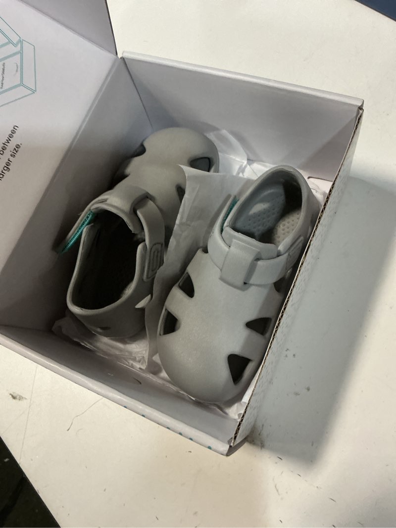 Condition photo showing New/Like New for (size 9)ten little splash sandals for baby, toddler & kids, adjustable, closed toe water sandals for boys and girls - lightweight, quick drying kids water shoes, and flexible eva (2025 sizing) 3 infant pebble gray