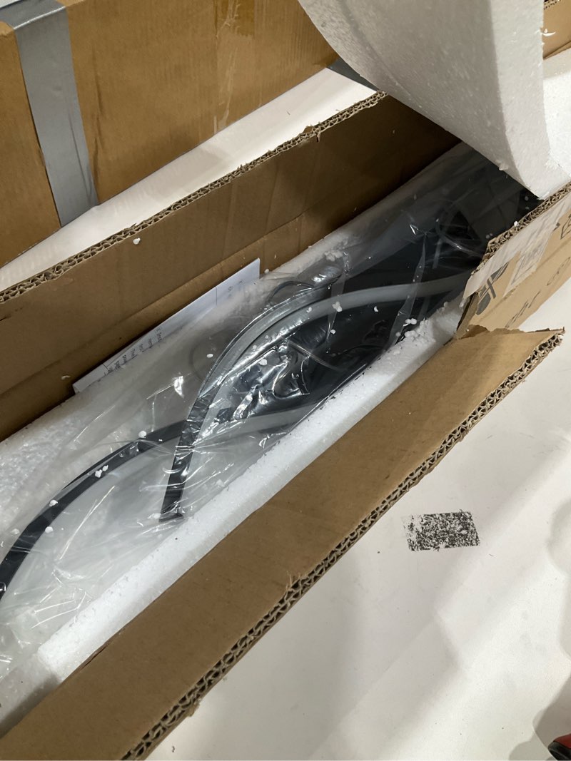 Condition photo showing Good Condition for Modern LED Chandelier 31.49in Waving Linear Pendant Light Dimmable 3000K-6000K with Remote Control Hanging Island Light Fixture for Dining Room Living Room Black