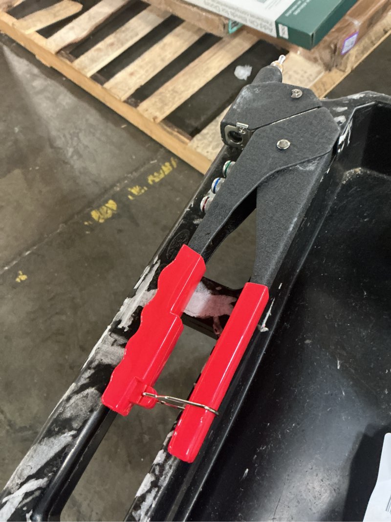 Condition photo showing As Is for arrow rht300 one-handed swivel rivet tool