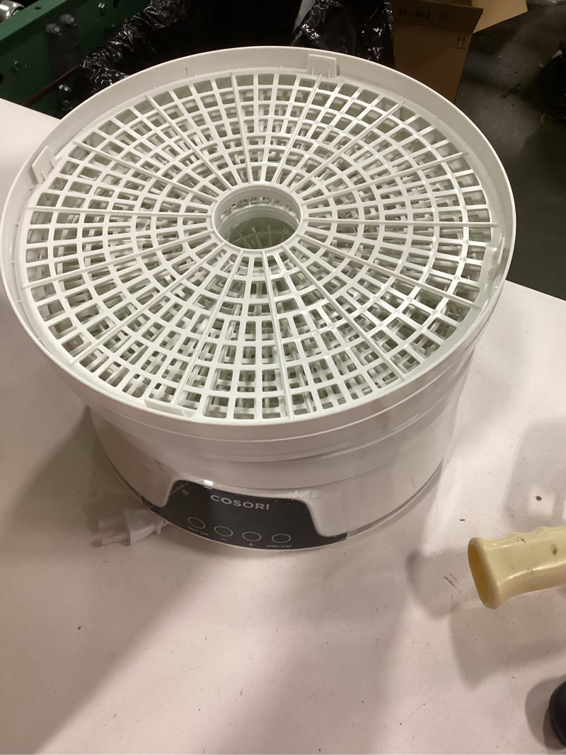 Condition photo showing Good Condition for Pioneer 5-Tray Food Dehydrator