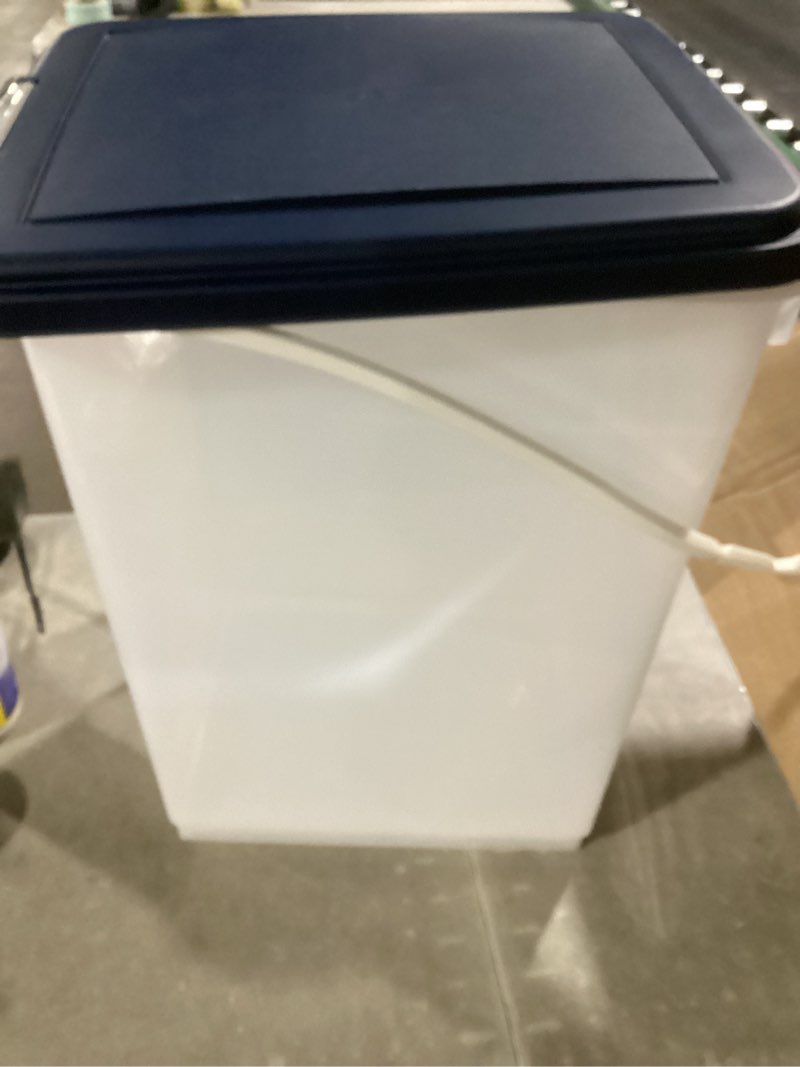 Condition photo showing As Is for hefty home logic latch lid storage tote, clear/white, 8/pack (hlcom7249010759)