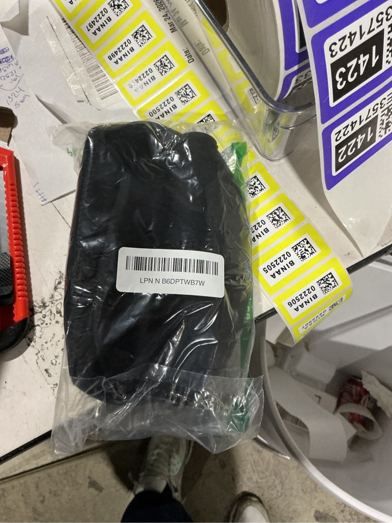 Condition photo showing Good Condition for lenscoat bodybag neoprene protection camera body bag case (black) black bag