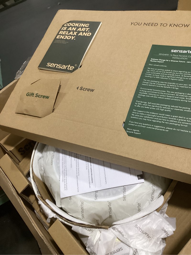 Condition photo showing Good Condition for SENSARTE Ceramic Cookware Sets, Pots and Pans Set Non stick, 14 Piece Induction Cookware, Non toxic Healthy Non Stick Kitchen Cooking Set, with Frying Pans Set, PFAS PTFE PFOA PFOS Free Ceramic White Large