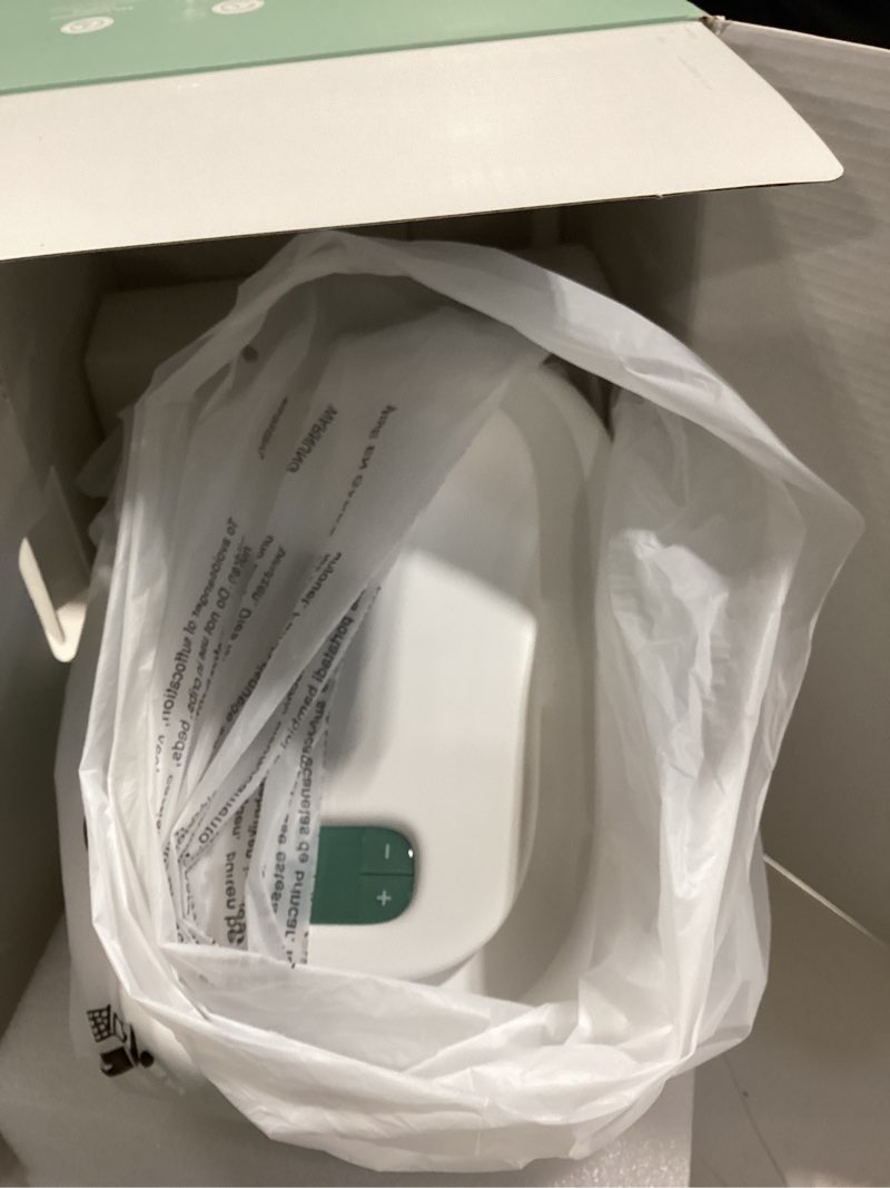 Condition photo showing Good Condition for momcozy new baby wipe warmer, 100pcs larger capacity wipe dispenser, 10-min fast heating with 4 temperature modes, innovative spring design, silicone & top seals,quick even heating, 3-level nightlight upgraded ww02 100pcs