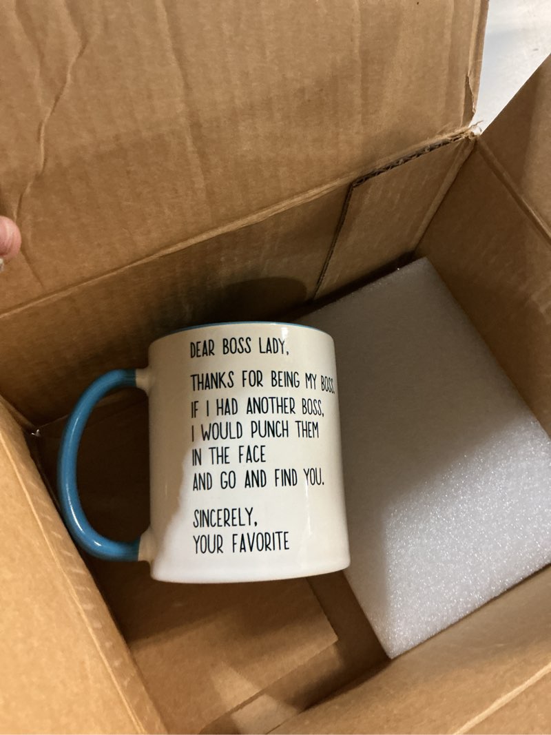 Condition photo showing Good Condition for Dear Boss Lady Appreciation Day World Best Boss Ever Coffee Ceramic Mug, Blue/White Blue/White 11 Ounces