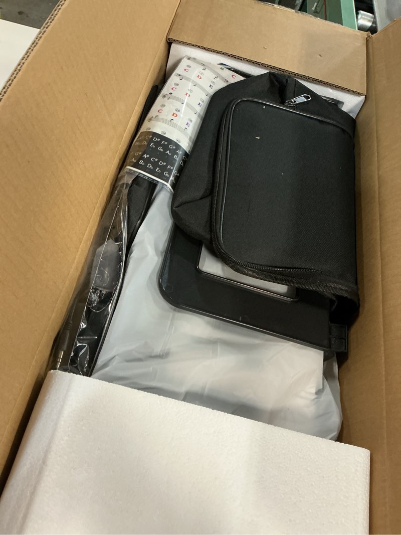 Condition photo showing Good Condition for Portable Piano Keyboard, Semi-Weighted Folding Digital Piano 88 Key, Full Size, Wood Grain, Electric Piano Keyboard w/MIDI Bluetooth, Suitable for Adult, Toddler 88 Key Black