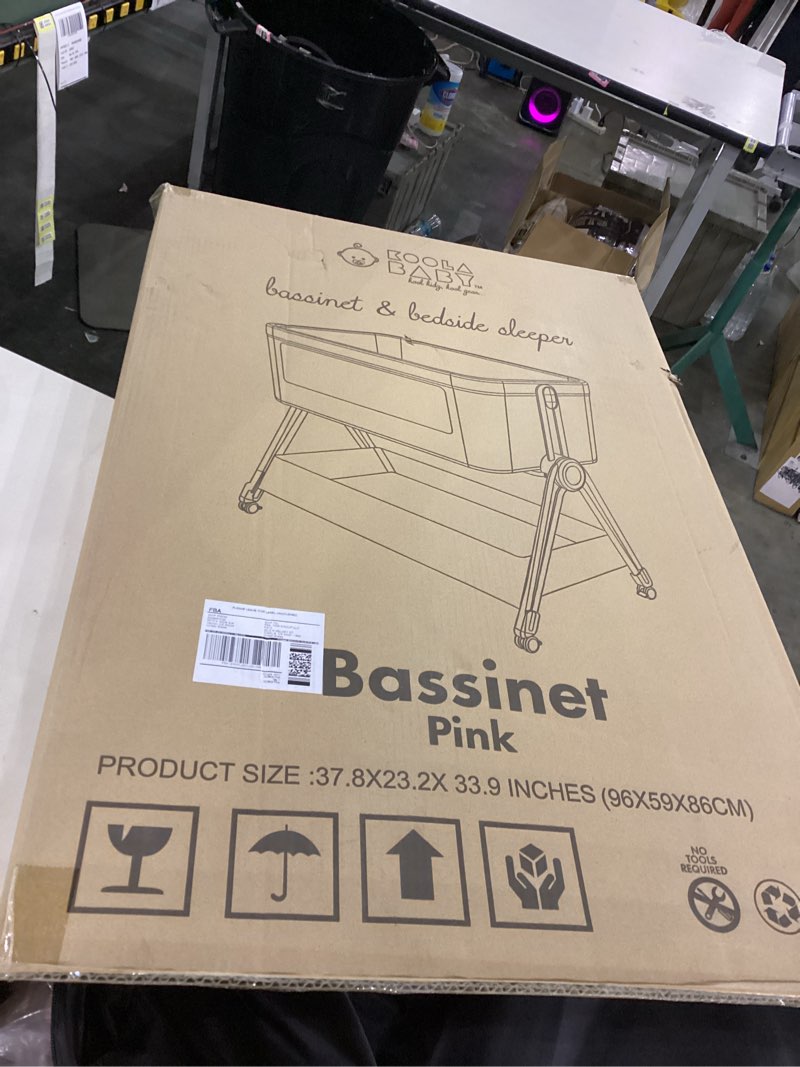 Basinet & bedside sleeper. PINK