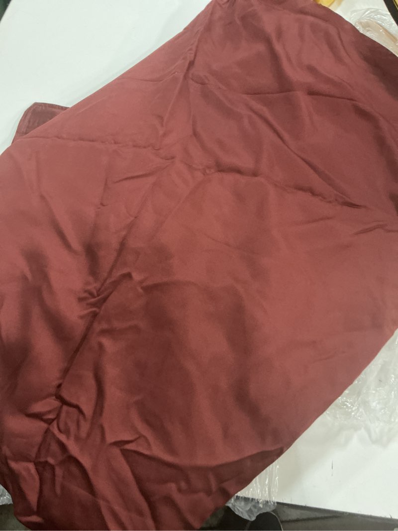 Condition photo showing Good Condition for quince, european bamboo duvet cover/full-queen/burgundy
