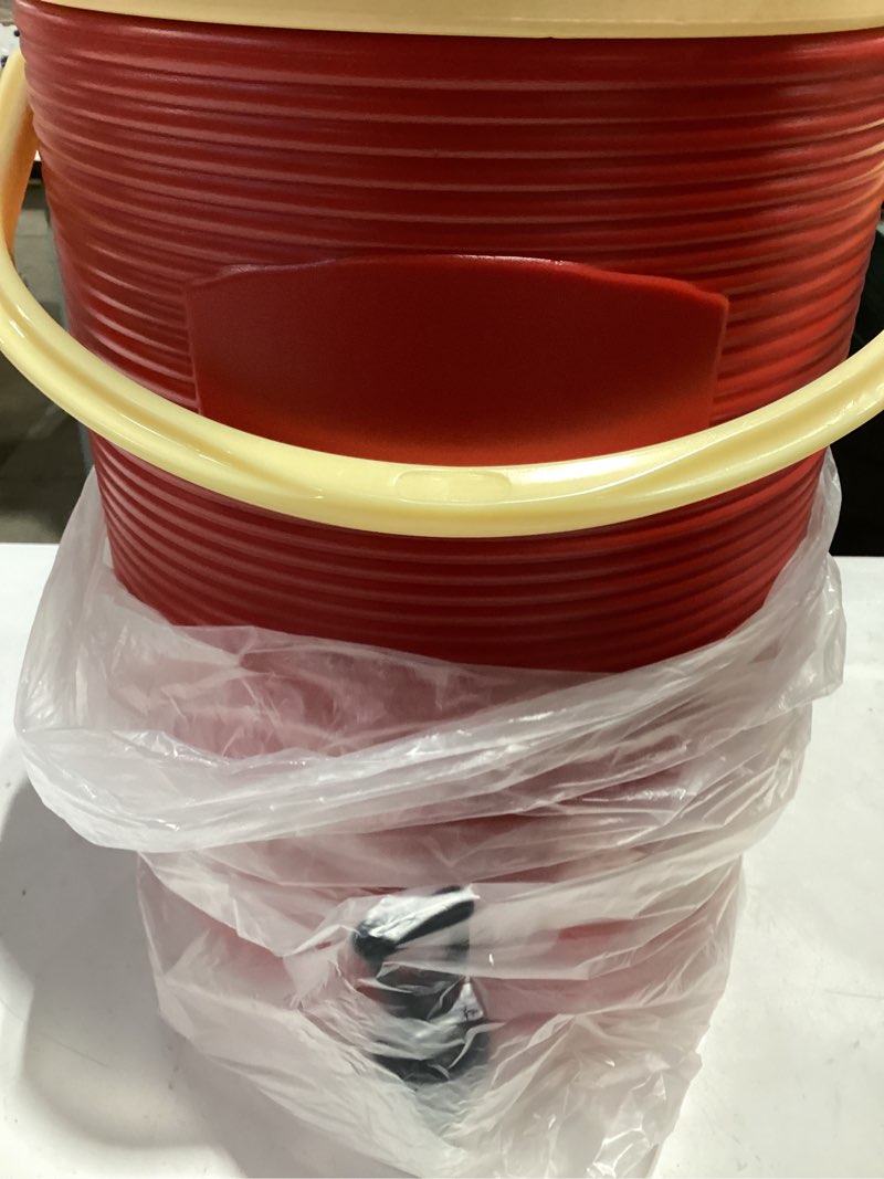 Condition photo showing Good Condition for 17l/4.5gal hot and cold drink dispenser with faucet, insulated beverage container for hot water, coffee, tea, chocolate, and milk, portable outdoor water jug for canteen, hotel, and restaurant, red