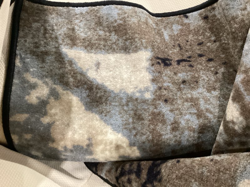 Condition photo showing Good Condition for SUPERIOR Indoor Area Rug, Jute Backed, Perfect for Entryway, Office, Living/Dining Room, Bedroom, Kitchen, Floor, Modern Floral Patchwork Decor, Pastiche Collection, 10' x 14', Beige