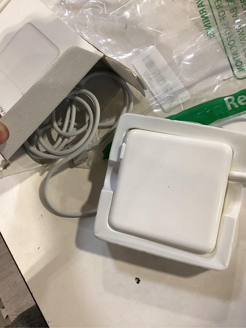 https://lotting-media.assets.bidfta.com/lotting_8a34acfa-32be-481e-a7bb-acf2ec795962