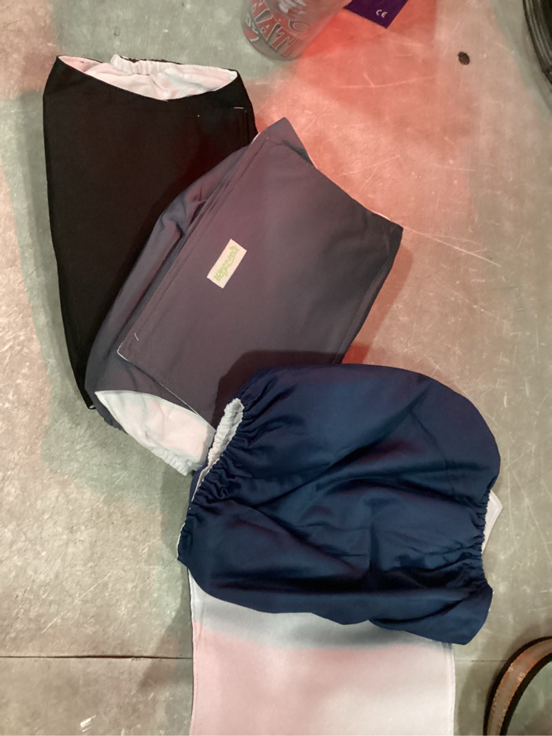 Condition photo showing New/Like New for wegreeco washable dog diapers - washable male dog belly wrap - pack of 3 - (black, charcoal, navy, x-large) x-large black, charcoal, navy