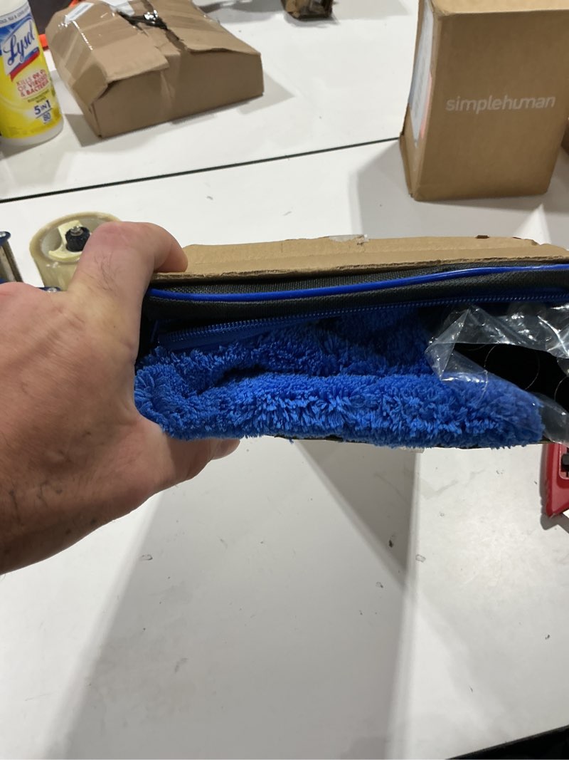Condition photo showing Good Condition for wontolf 4-in-1 squeegee for window cleaning kit with storage bag, 79'' squeegee window cleaner tool with extension pole, rotatable window washing equipment for home, outdoor windows, glass, shower blue