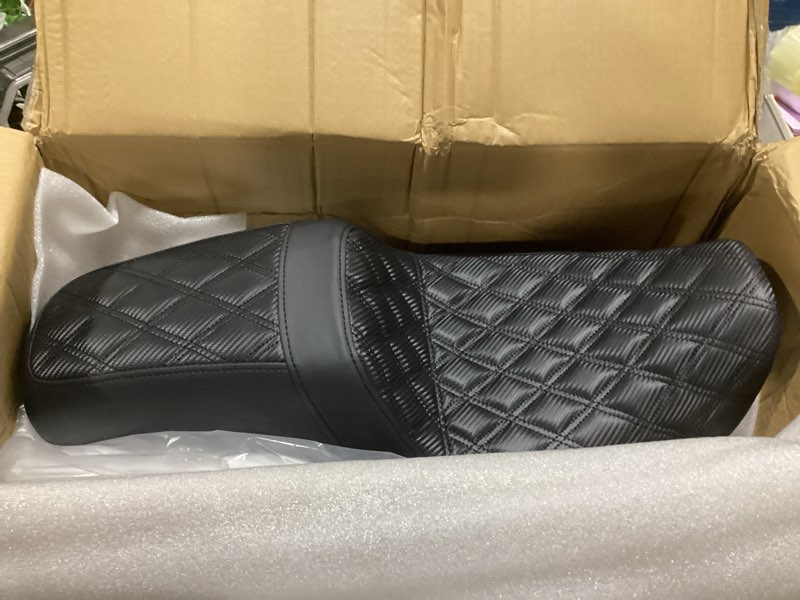 Condition photo showing New/Like New for motocycle seat driver & passenger seat fit for harley dyna wide glide low rider street bob fat bob fxdf super glide custom fxdc 2006-2017 #1 black stitching seat only