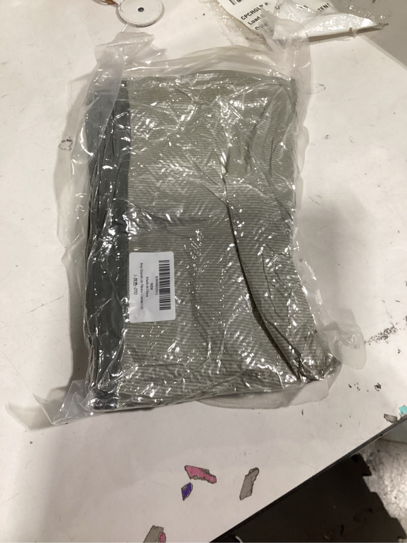 Condition photo showing New/Like New for 2025 New Dog Cooling Mat, Pet Cooling Mats, Summer Cool Pads Pet Mat Outdoor for Dogs & Cats, Pet Bed Mats Machine Washable(Grey, XL: 100×75 cm 39×30")