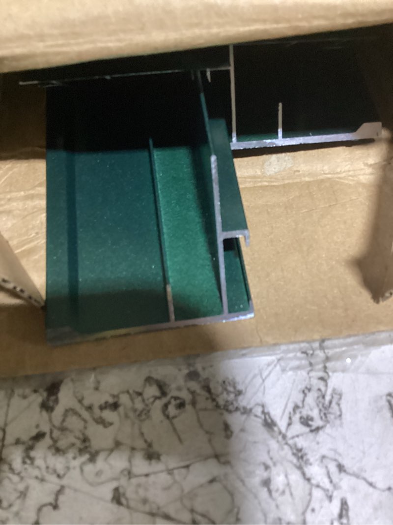 https://lotting-media.assets.bidfta.com/lotting_8a4fe0b2-48da-4234-8277-9180d5a96cd1