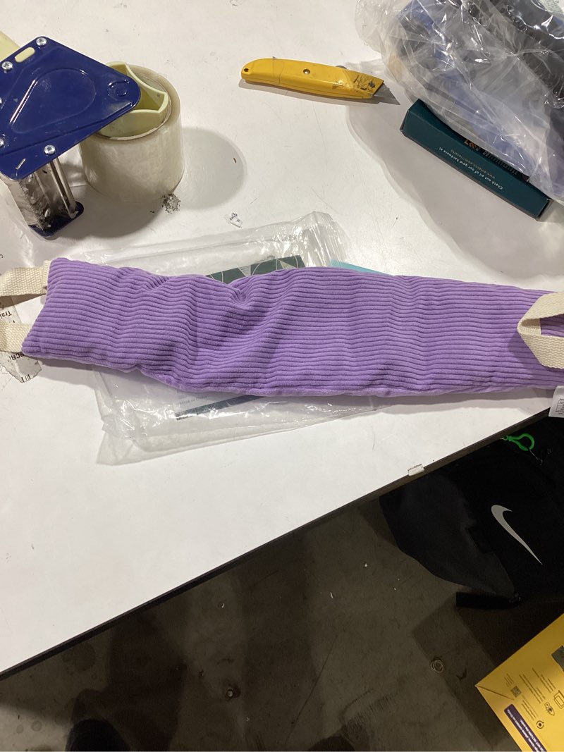 Condition photo showing Good Condition for Similar item SunnyBay Lavender Microwave Heating Pad, 2.4 lbs and 26 Inches Long, Microwavable Heated Neck and Shoulder Wrap for Moist Hot Therapy, Moldable, Fleece, 26x6 Inches, Purple 6x26 Scented -Purple