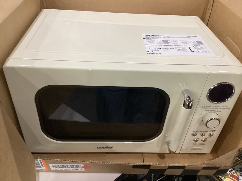 Condition photo showing Good Condition for comfee' retro microwave oven, small microwave with 6 auto menus, 0.9 cu.ft countertop compact microwave with multi-stage cooking, mute function, led digital, apricot/900w, cmo-mmp02aa(at) 0.9 cu.ft apricot, not tested,