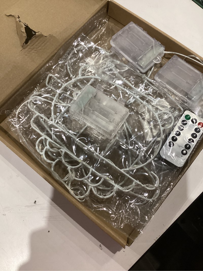 Condition photo showing New/Like New for St Patricks Day Decorations Lights 3 Pack, Green Shamrock Hat Gold Pot Window Lights Up St Patricks Day Decor Indoor 8 Light Modes Remote with Timer, St Patrick's Day Window Light for Door Yard Party